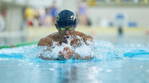 Meet Macao’s King of Breaststroke