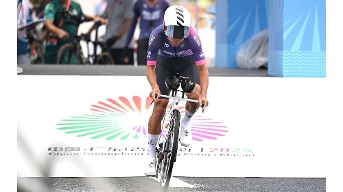 Kam Chin Pok’s road to success