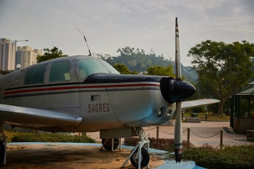 A single-engine plane