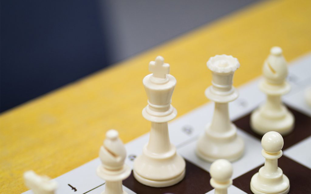 Machine teaches itself chess in 24 hours, attains international