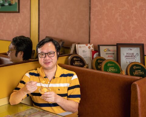 Ambert Kong