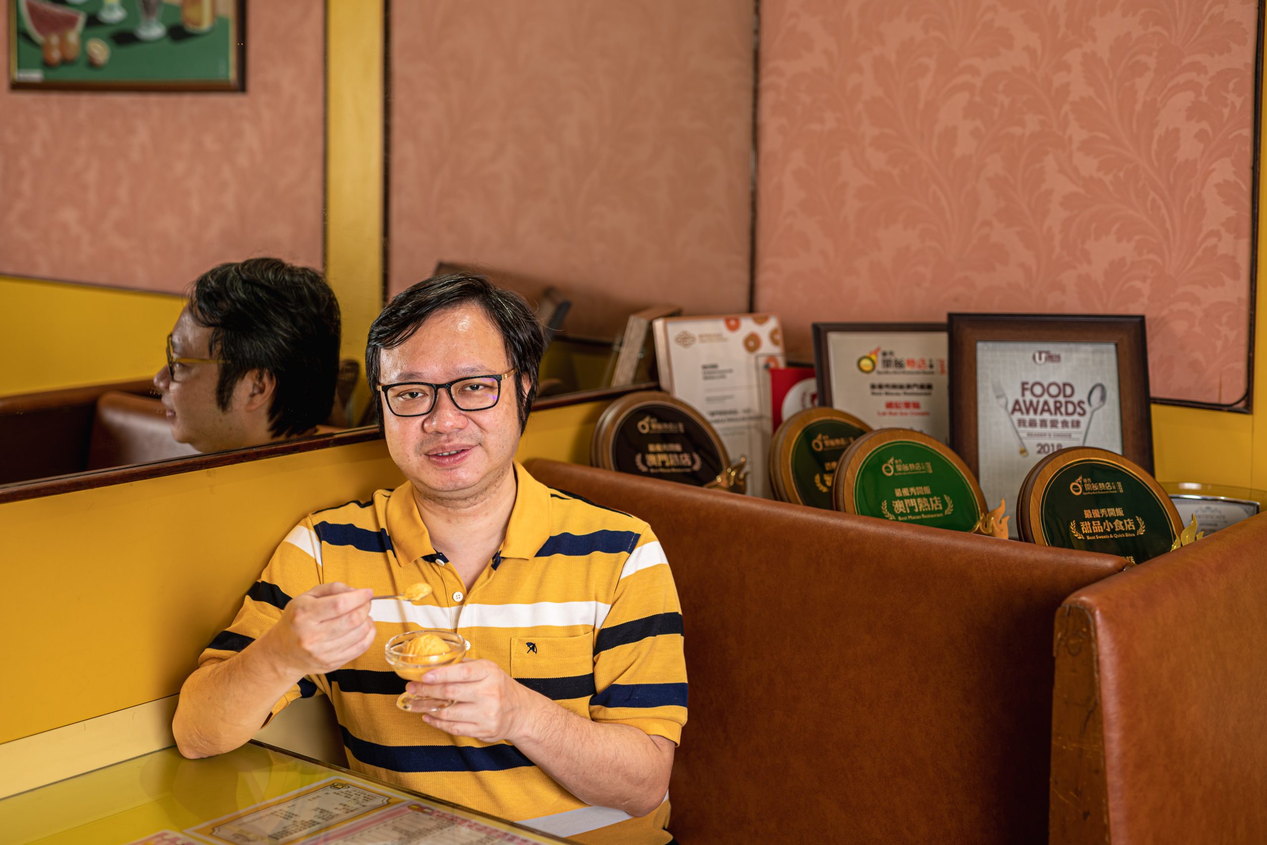 Ambert Kong