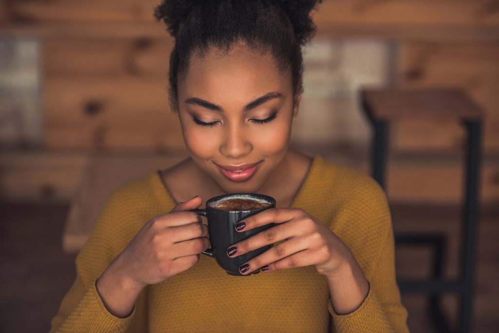 Few Angolans start their day with a cup of coffee as the product remains expensive locally