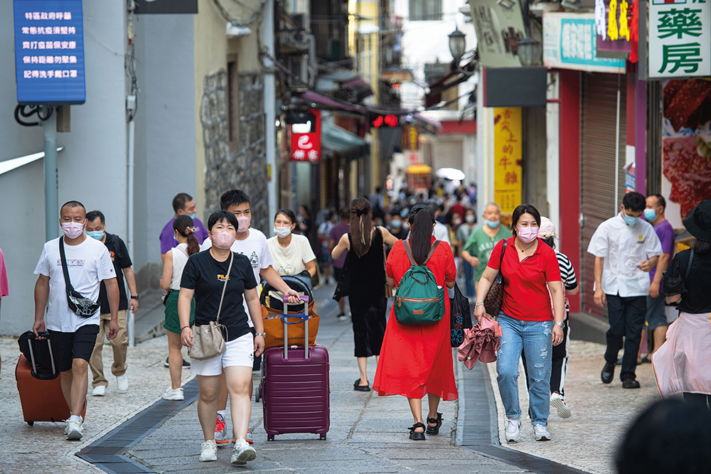 Macao return of tourists