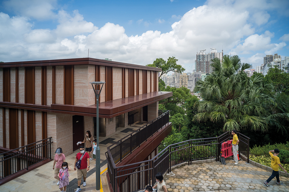 Residents praise the tunnel's accessibility to older and disabled people, particularly the elevator to Flora Garden