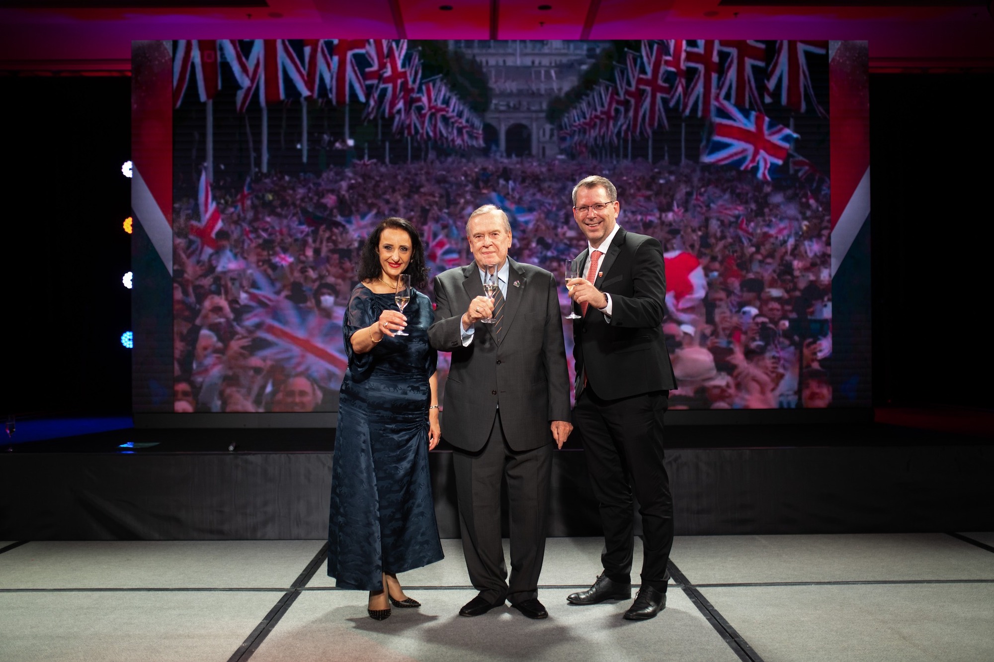 The heads of AustCham Macau, BritCham Macao and the Canadian Chamber of Commerce in Macao toast the Queen at her Jubilee Celebrations at The Londoner Macao in 2022