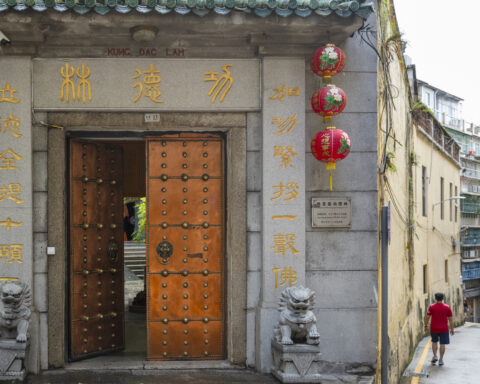 Kong Tac Lam Temple