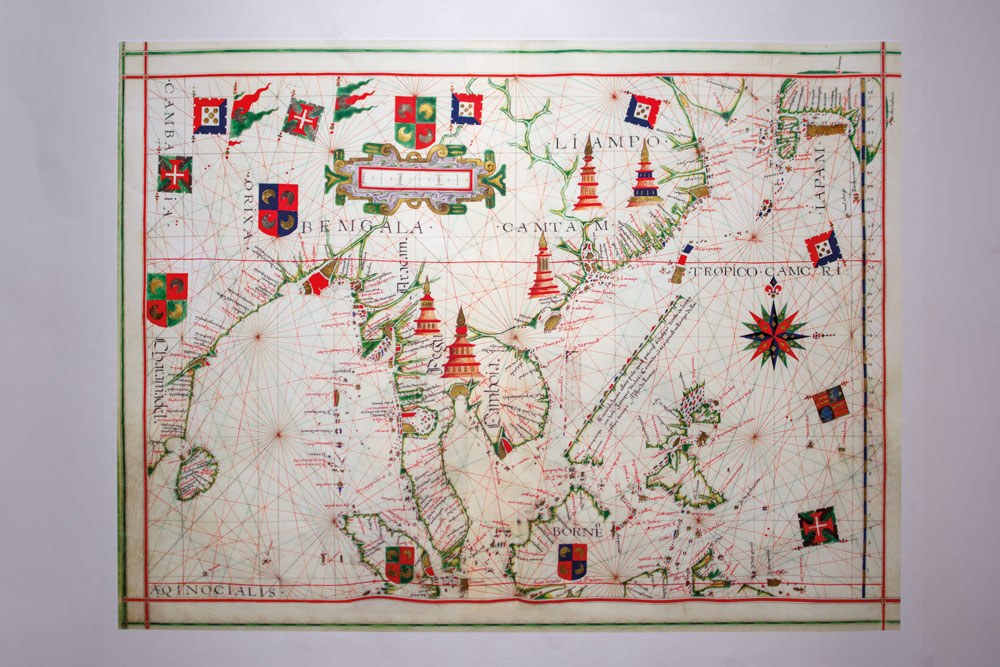 Mapa Mundo was the oldest map in the exhibition, created in 1576 as a comprehensive picture of Asia (according to knowledge at the time)