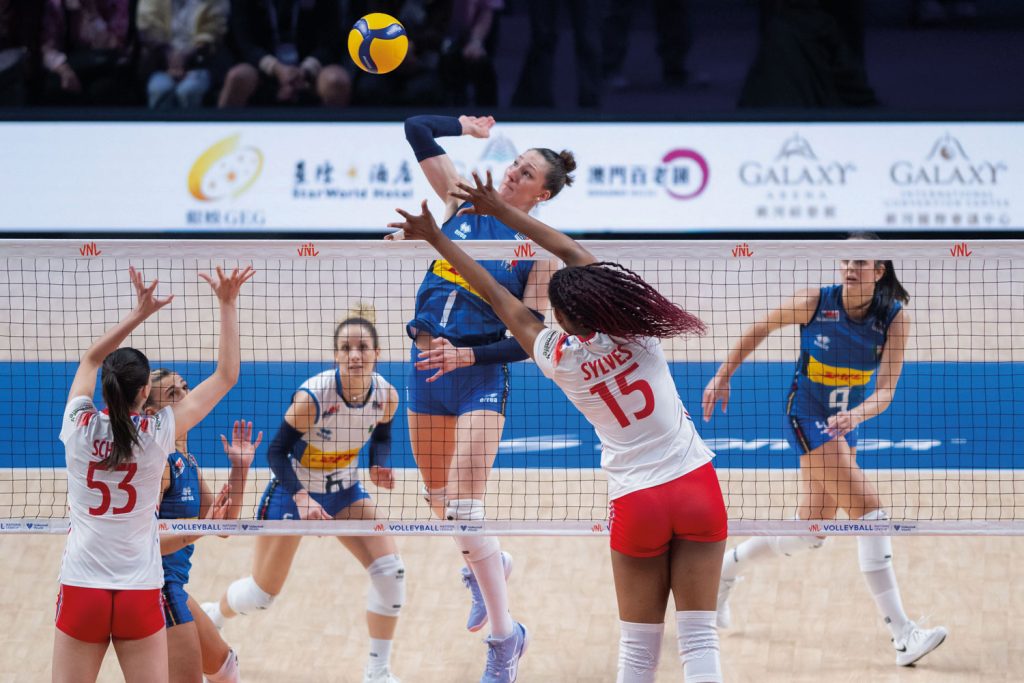 Women’s volleyball tournament makes a comeback