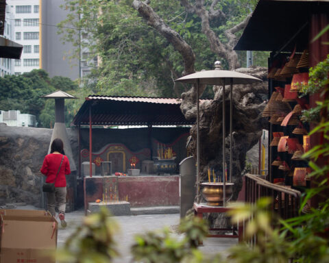 The historic Kun Iam Temple (also known as Pou Chai Temple) is one of the city’s three oldest temples