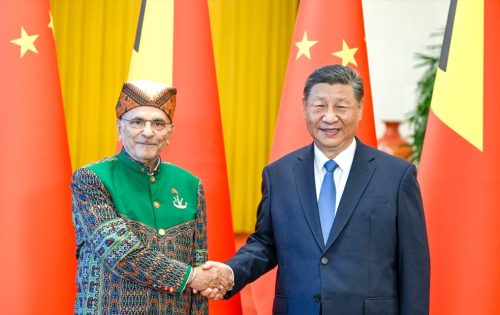 Chinese President Xi Jinping shakes hands with his Timorese President counterpart, José Ramos-Horta, during the latter’s visit to Beijing in July