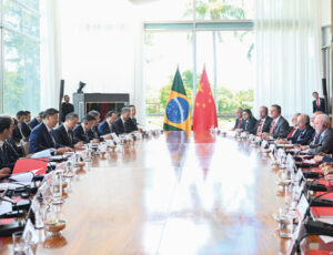 Delegations from China and Brazil meet in Brasília for talks