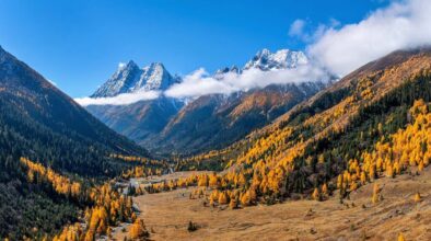 Trips to the mainland offer Macao residents a chance to explore spectacular natural landscapes, like the Siguniangshan area in Sichuan Province