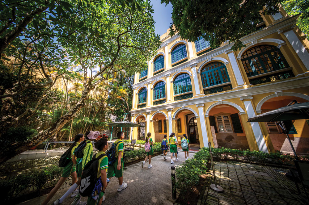 The Sir Robert Ho Tung Library, built as a private residence in the late 1800s, was bequeathed to Macao’s government in the 1950s