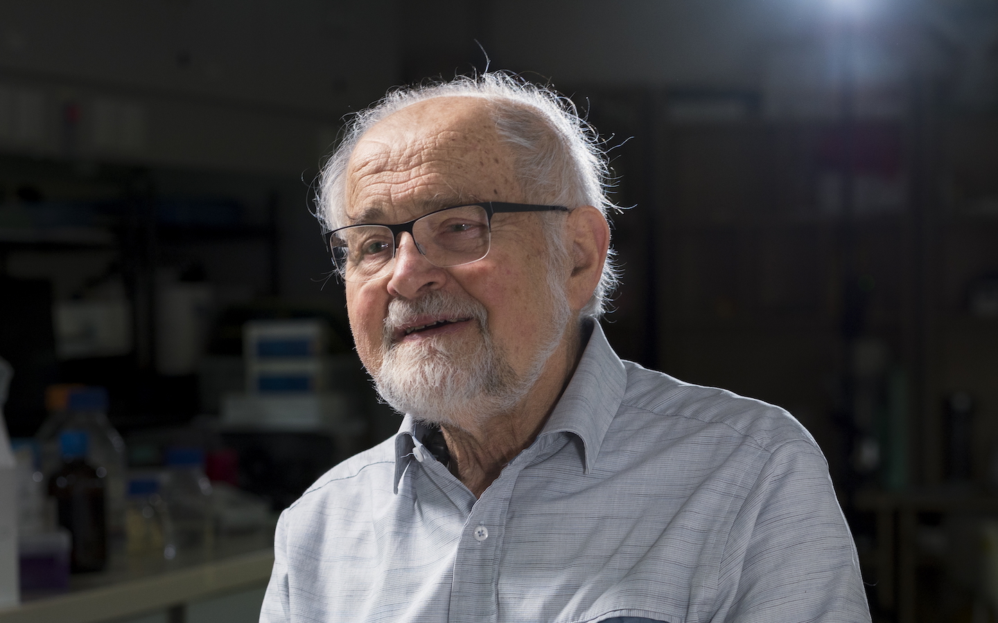 Nobel laureate leads high-level TCM research in Greater Bay Area