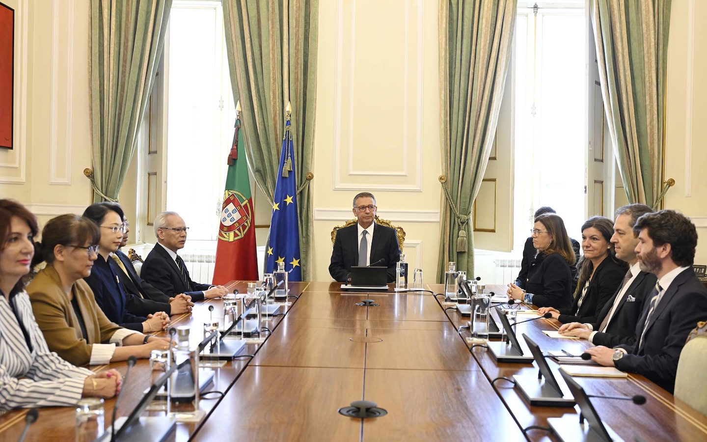 Bridging closer ties with Europe