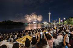 Hundreds gathered to watch the 32nd Macao International Fireworks Display Contest