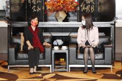 General Administration of Sport of China Deputy Director Yang Ning (left), who headed the delegation, met with Secretary for Social Affairs and Culture Elsie Ao Ieong U