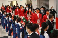 The Delegation of Elite National Olympic Athletes to Macao arrived on 19 December to fanfare from more than 100 local students at the Hong Kong-Zhuhai-Macao Bridge